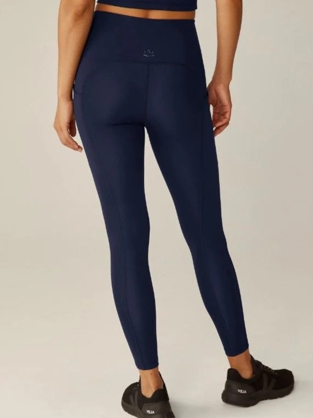 Beyond Yoga Women's Powerbeyond Strive High-Waisted Pocket Midi Leggings Navy